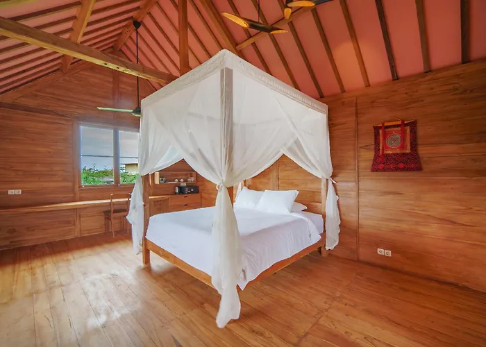 Sumberkima Hill 1 Resort 4*